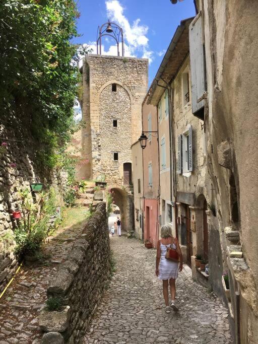 Appartamento La Vue Est Belle Montbrun-les-Bains Esterno foto