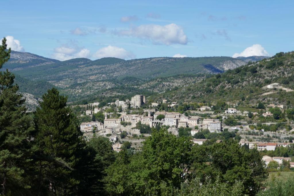 Appartamento La Vue Est Belle Montbrun-les-Bains Esterno foto